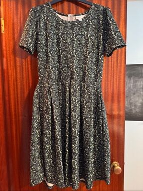 LuLaRoe Black and Green Short Sleeve Fit-and-Flare Midi Dress